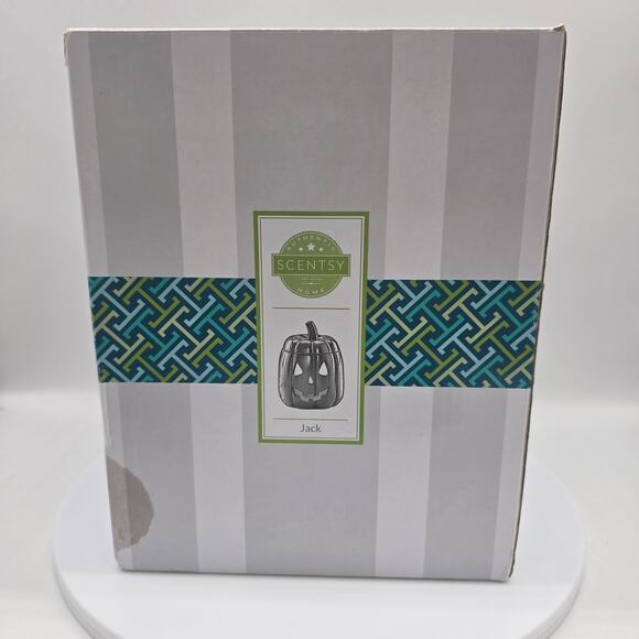 Scentsy Jack Wax Warmer Jack-O-Lantern Black Retired Halloween Full Size w/Box - Picture 8 of 9